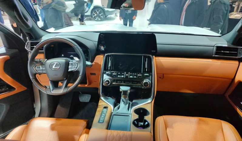 2024 Lexus LX 600 With Executive Package full