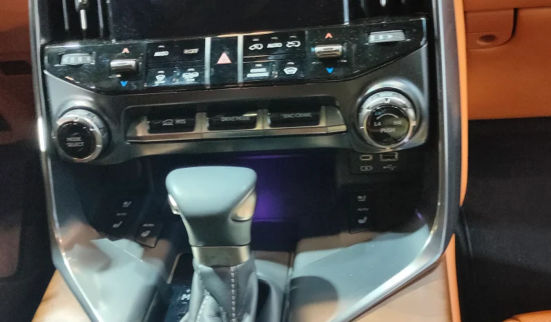 2024 Lexus LX 600 With Executive Package full