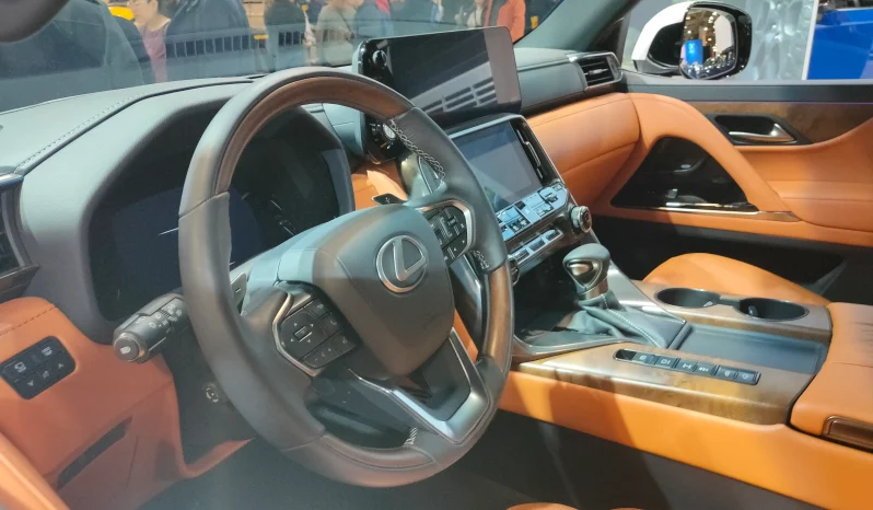 2024 Lexus LX 600 With Executive Package full
