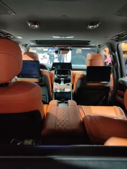 2024 Lexus LX 600 With Executive Package full