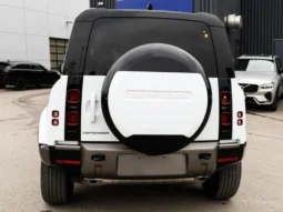 2025 Land Rover Defender 110 P400 X-Dynamic SE