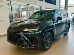 2025 LEXUS LX 700h