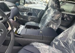 2025 INFINITI QX80 SPORT Black full